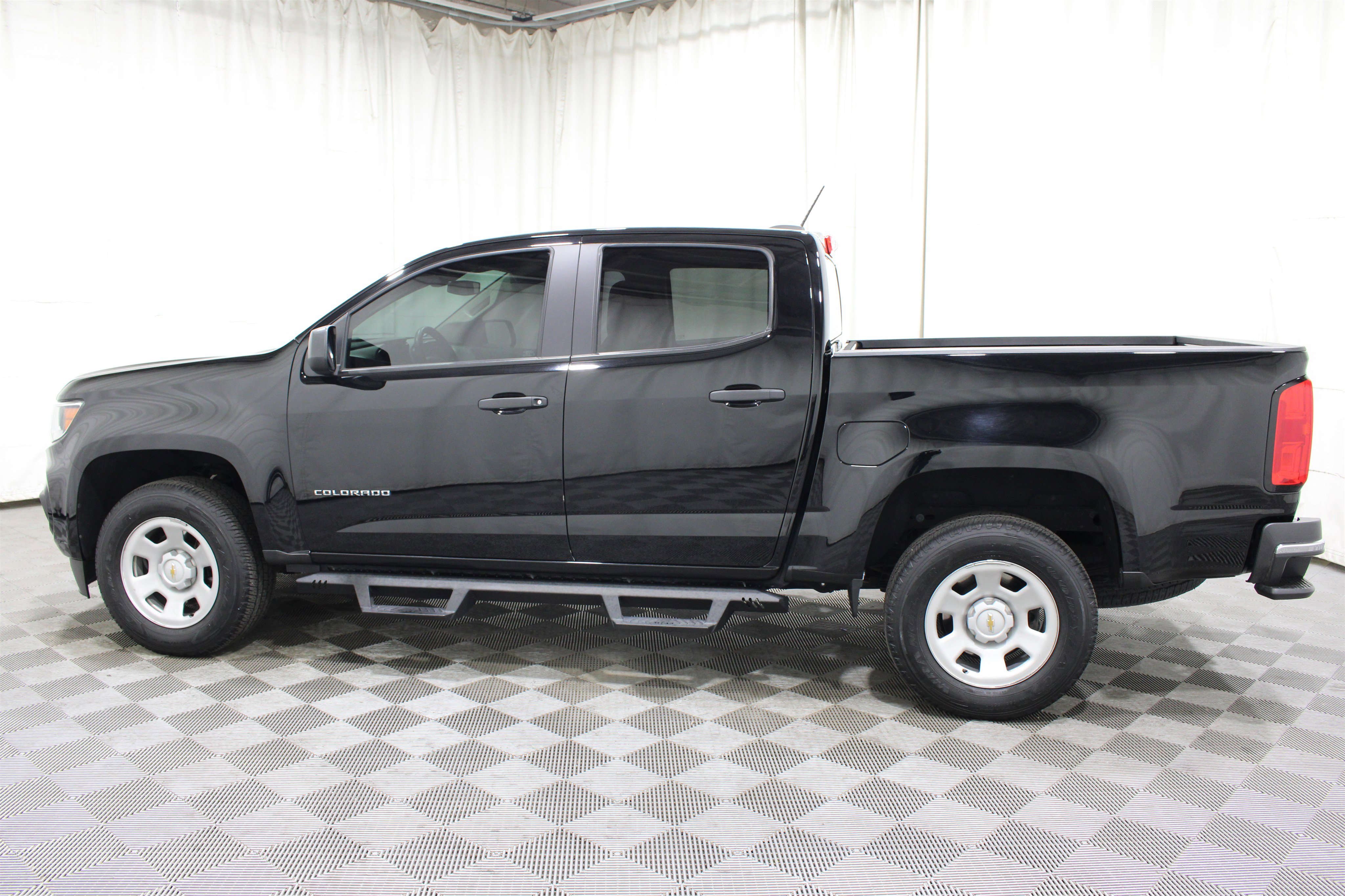 Used 2021 Chevrolet Colorado W/T image 30