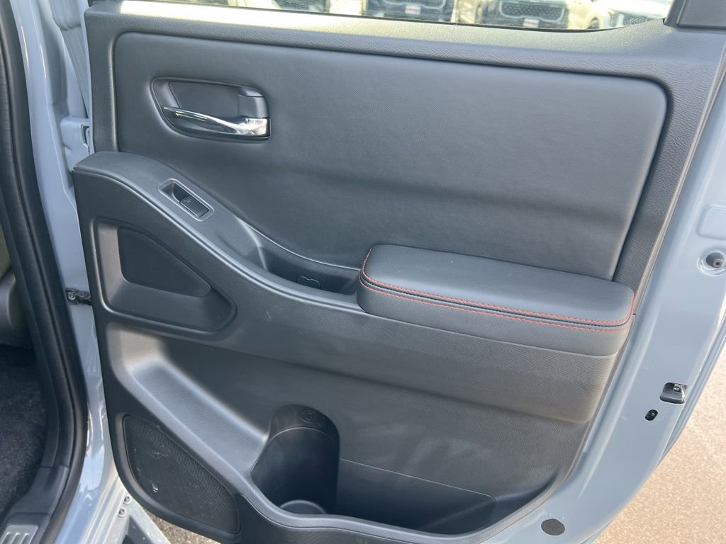 Certified 2023 Nissan Frontier PRO-4X w/ Technology Package image 15