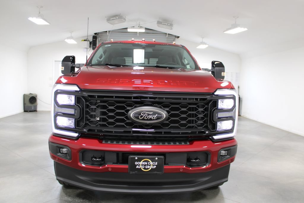 New 2026 Ford F250 Lariat w/ Black Appearance Package AWD/4WD image 2