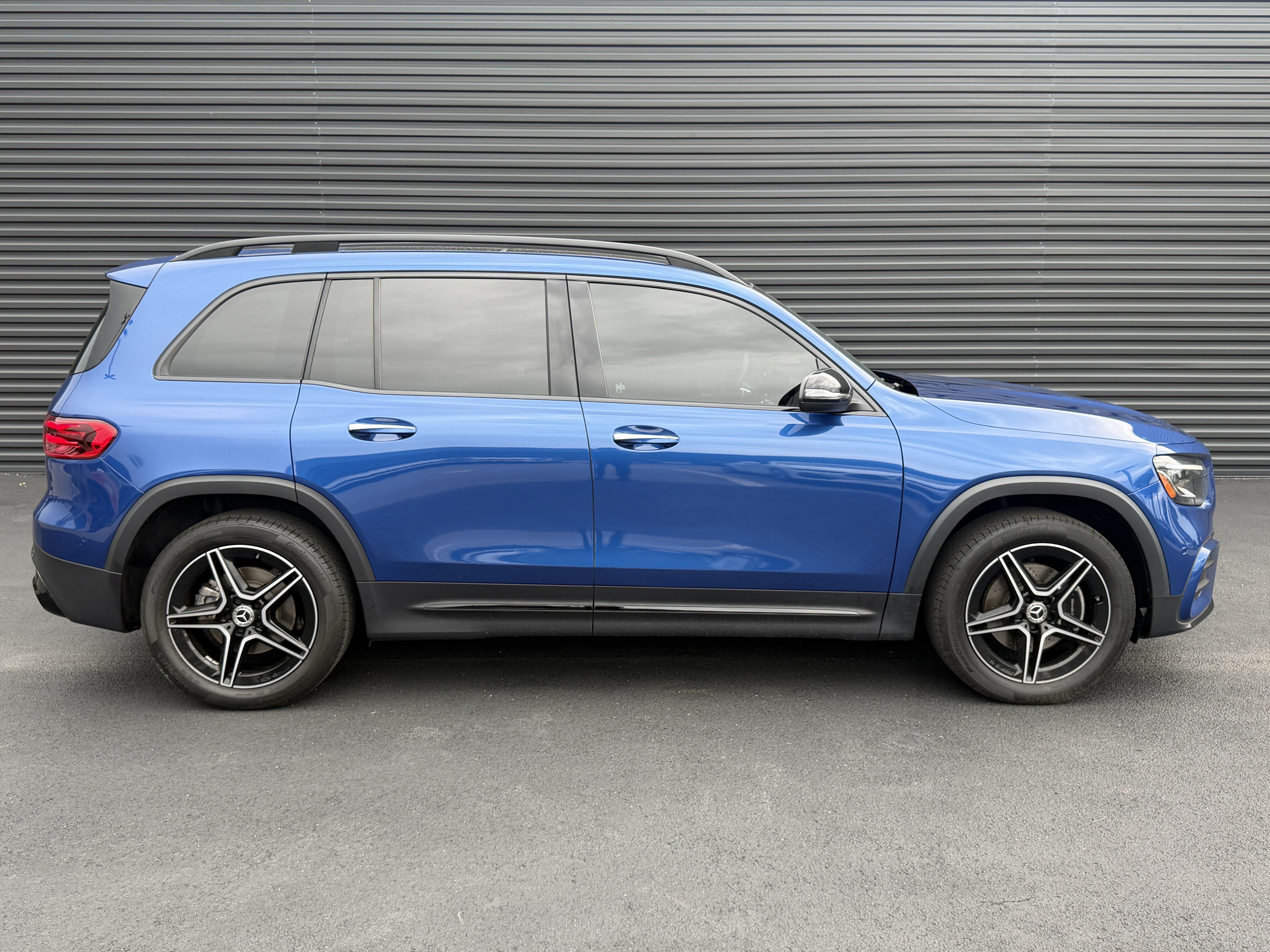 Used 2024 Mercedes-Benz GLB 250 image 8