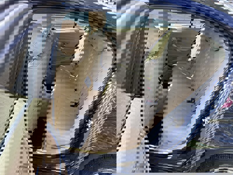 Used 2015 BMW 320i Sedan image 12