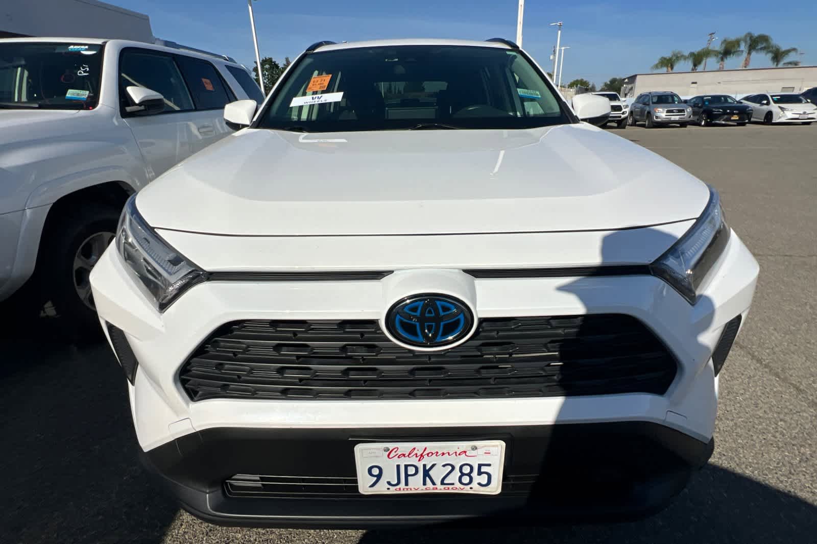 Used 2023 Toyota RAV4 LE AWD/4WD video 2