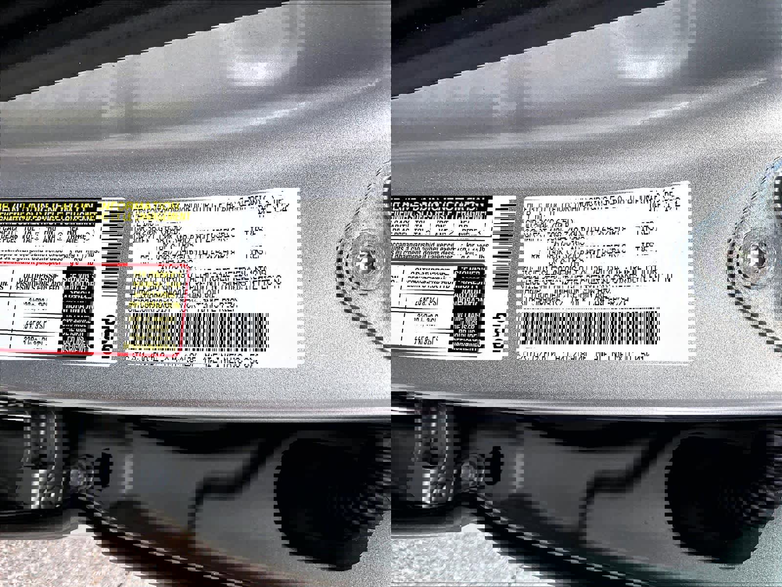 Used 2024 Toyota Tacoma Limited w/ Limited Package (LT) image 37