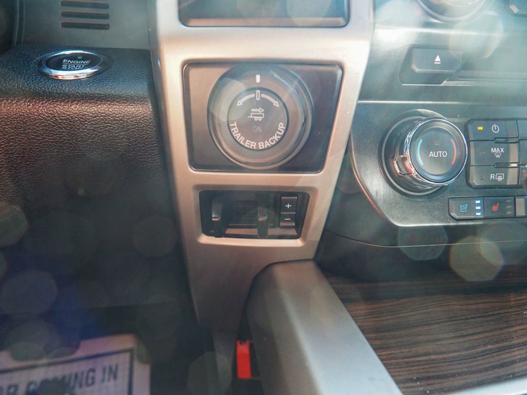 Used 2016 Ford F150 Lariat AWD/4WD image 29