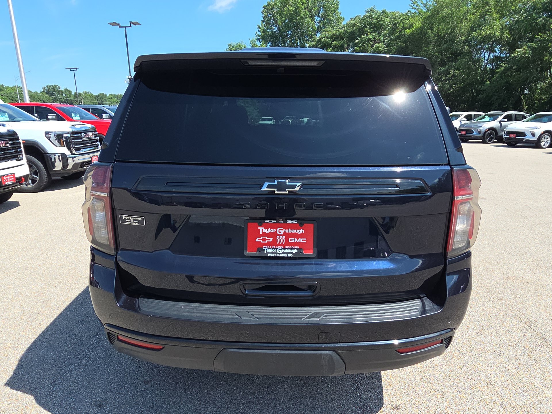 Used 2023 Chevrolet Tahoe Z71 AWD/4WD image 7