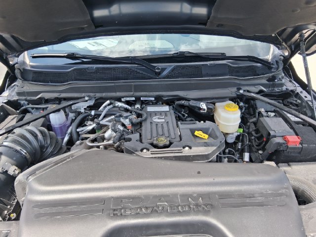 New 2026 RAM 3500 Laramie AWD/4WD image 8
