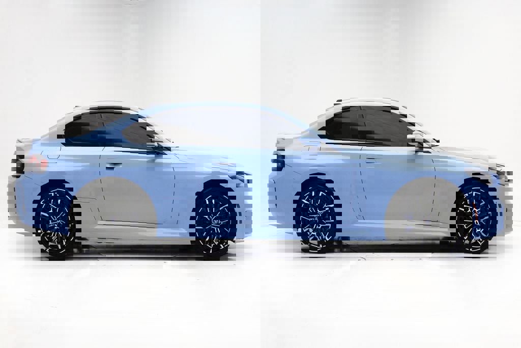 Used 2023 BMW M2 w/ Lighting Package image 3