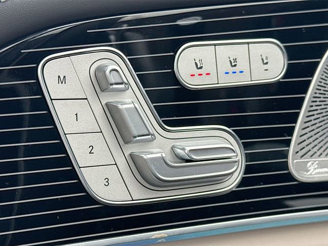 Used 2025 Mercedes-Benz GLS 63 AMG 4MATIC image 22