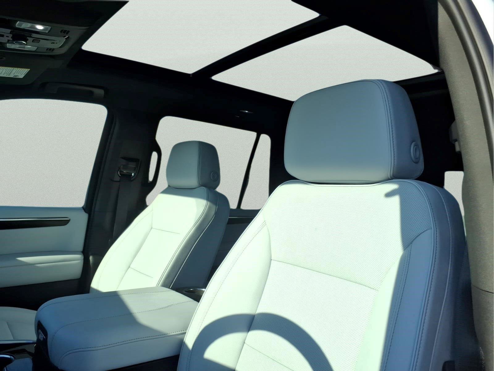 New 2026 Chevrolet Tahoe Premier w/ Sun And Tow Package AWD/4WD image 16