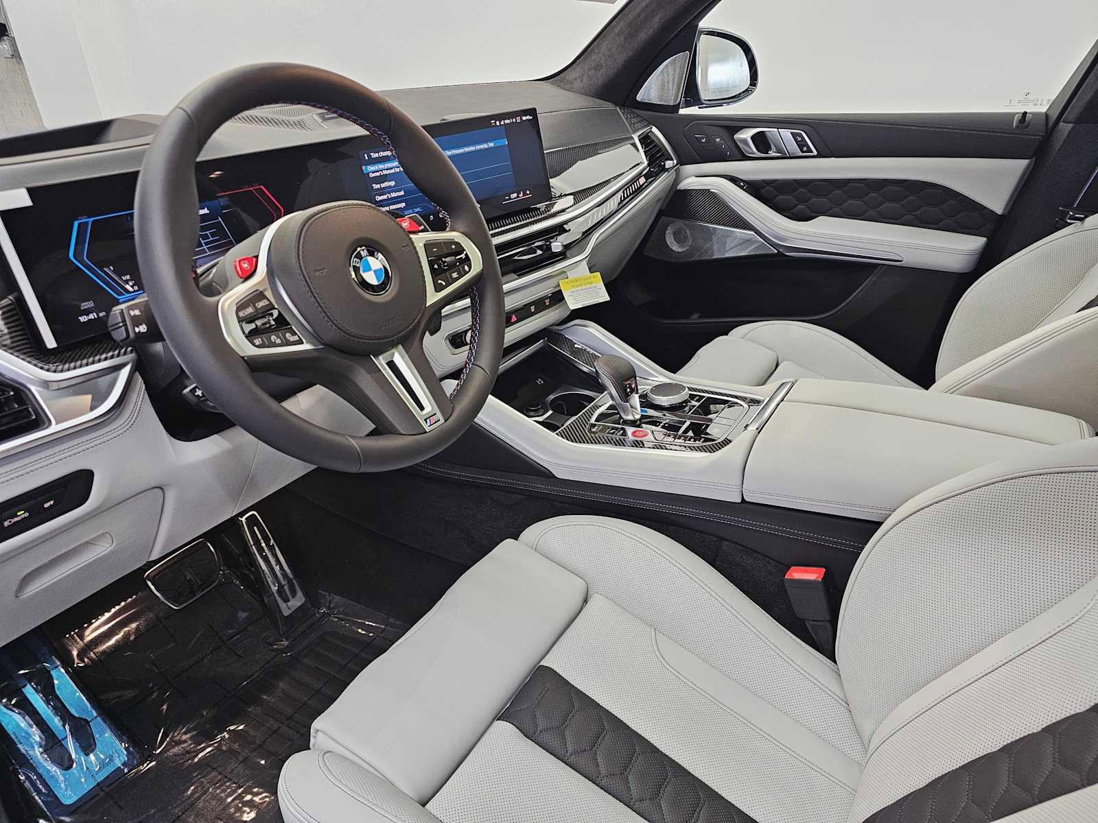New 2026 BMW X5 M Competition w/ Executive Package image 2