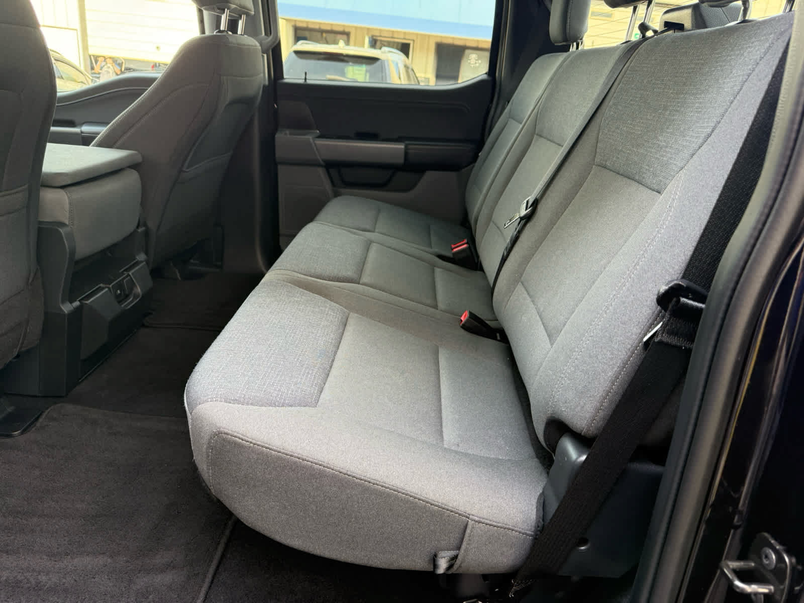 Used 2025 Ford F150 XLT w/ Equipment Group 301A Standard AWD/4WD image 5
