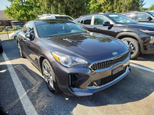 Used 2020 Kia Stinger GT-Line w/ Sun & Sound Package AWD/4WD image 1