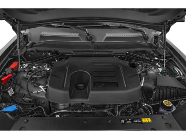 New 2025 Land Rover Range Rover Long Wheelbase SE image 9