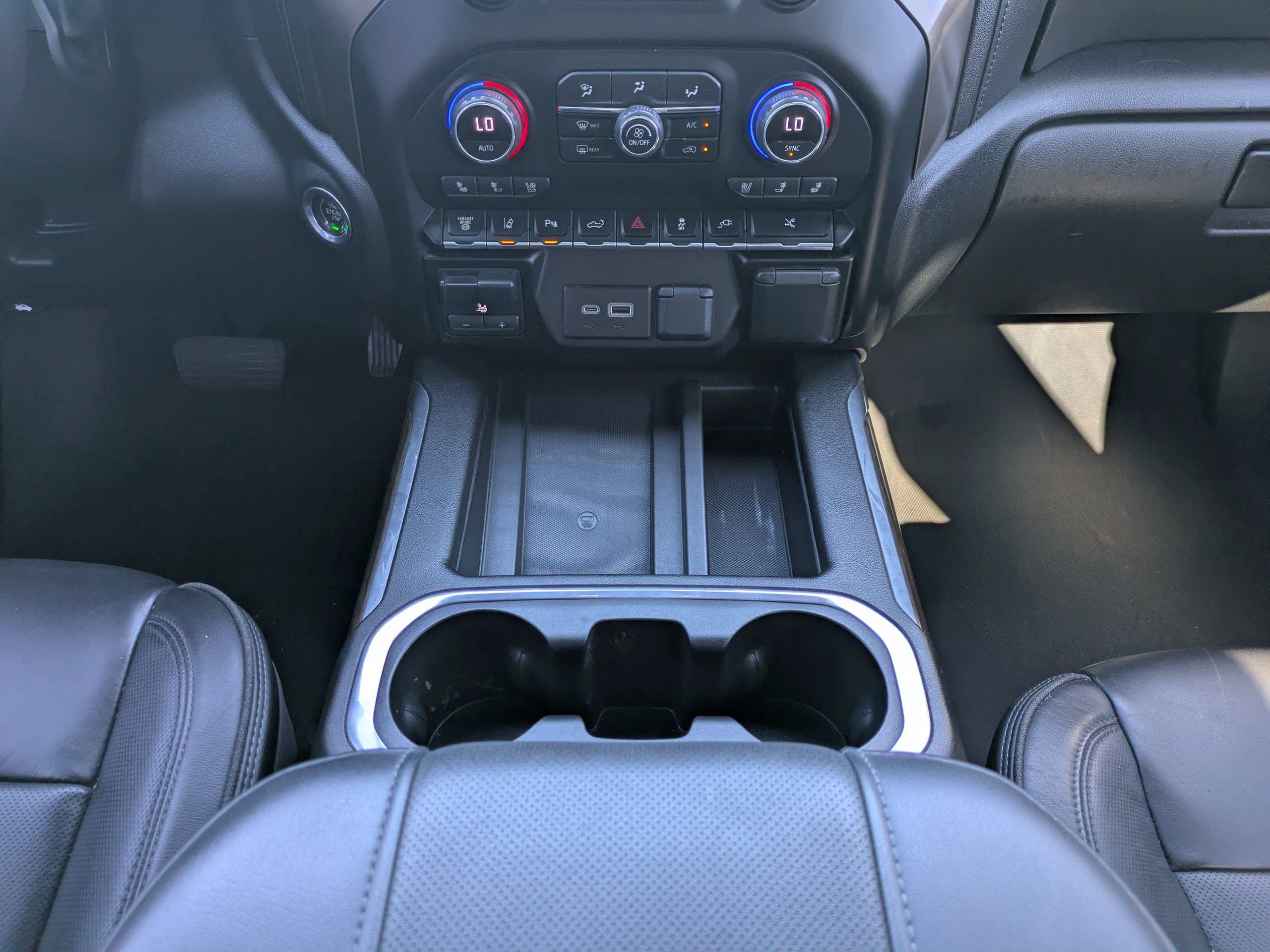 Used 2023 Chevrolet Silverado 3500 High Country AWD/4WD image 20