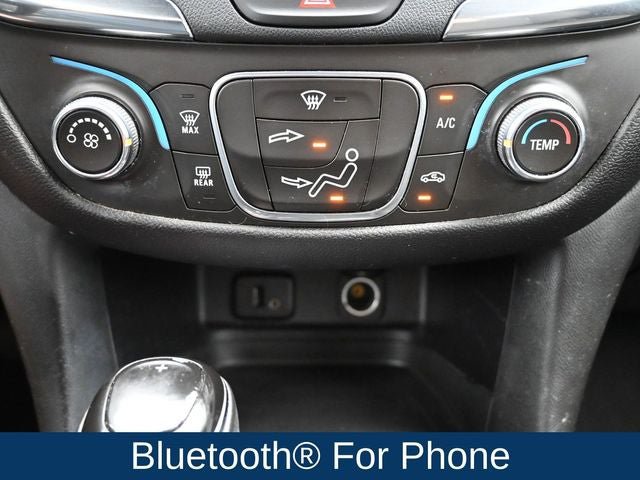 Used 2018 Chevrolet Equinox LT FWD image 17