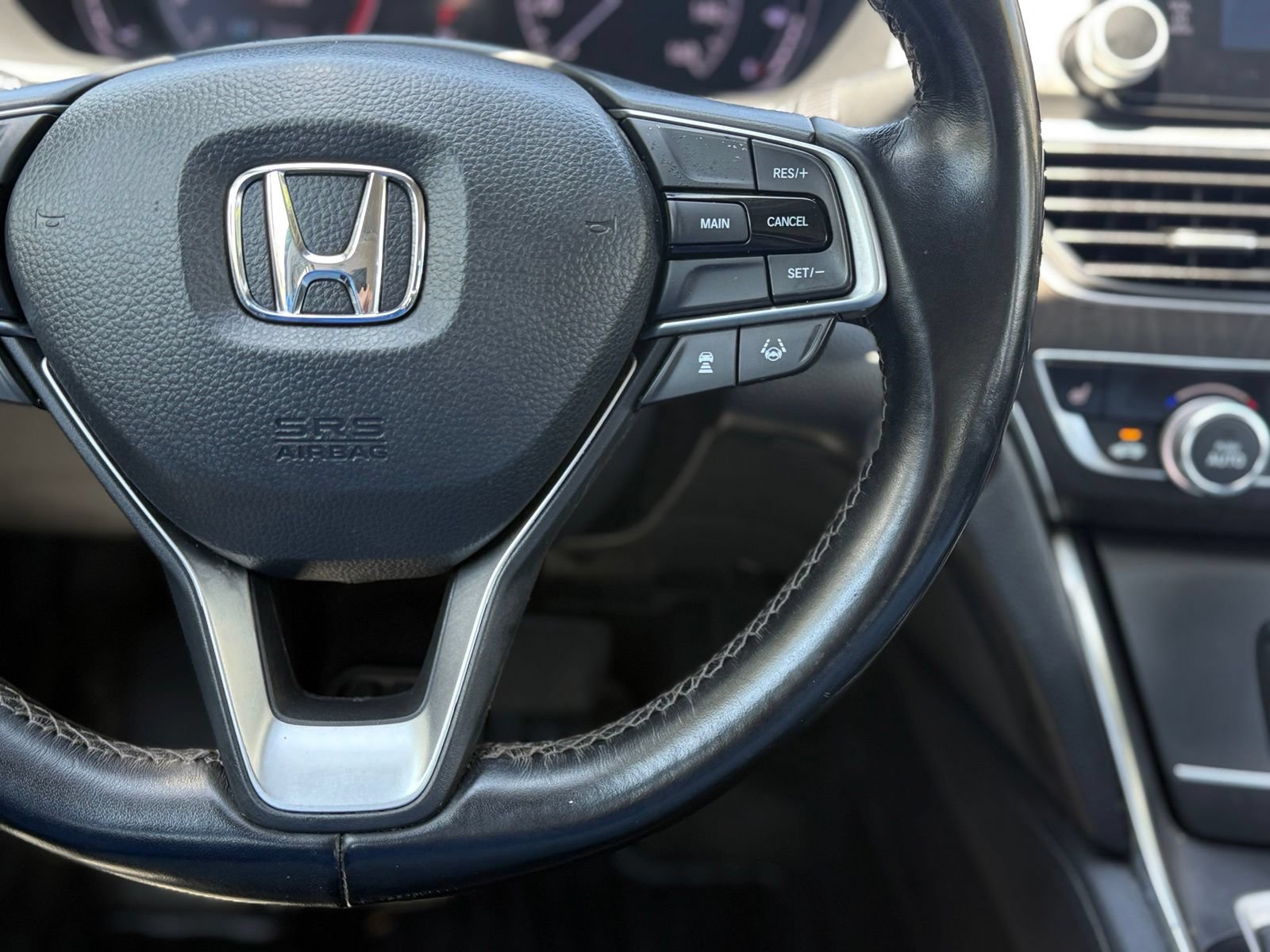 Used 2020 Honda Accord EX-L image 27