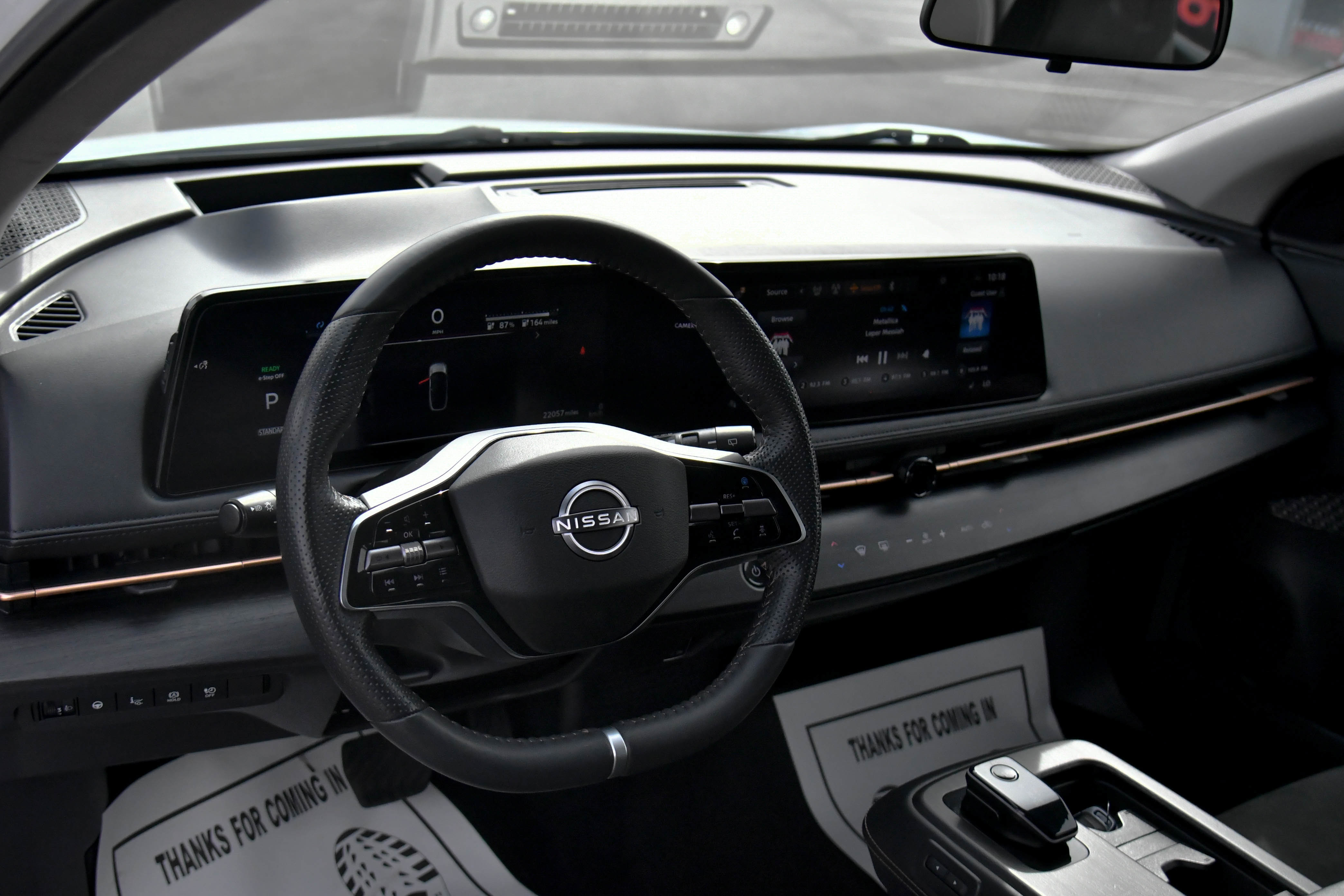 Used 2023 Nissan Ariya AWD image 14