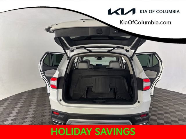 Used 2025 Honda Pilot Touring image 15