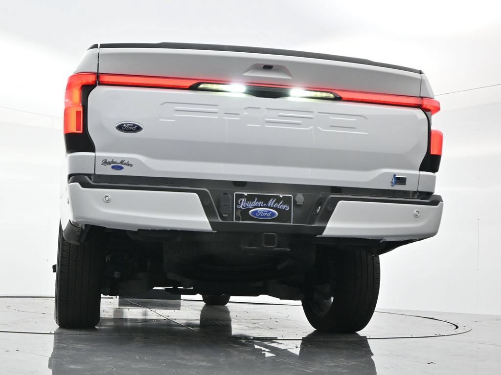 Used 2023 Ford F150 Lightning Platinum AWD/4WD image 47