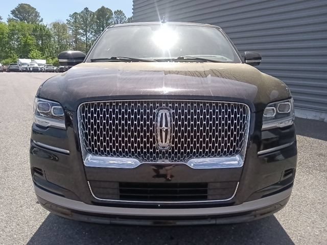 Used 2024 Lincoln Navigator Reserve AWD/4WD image 8