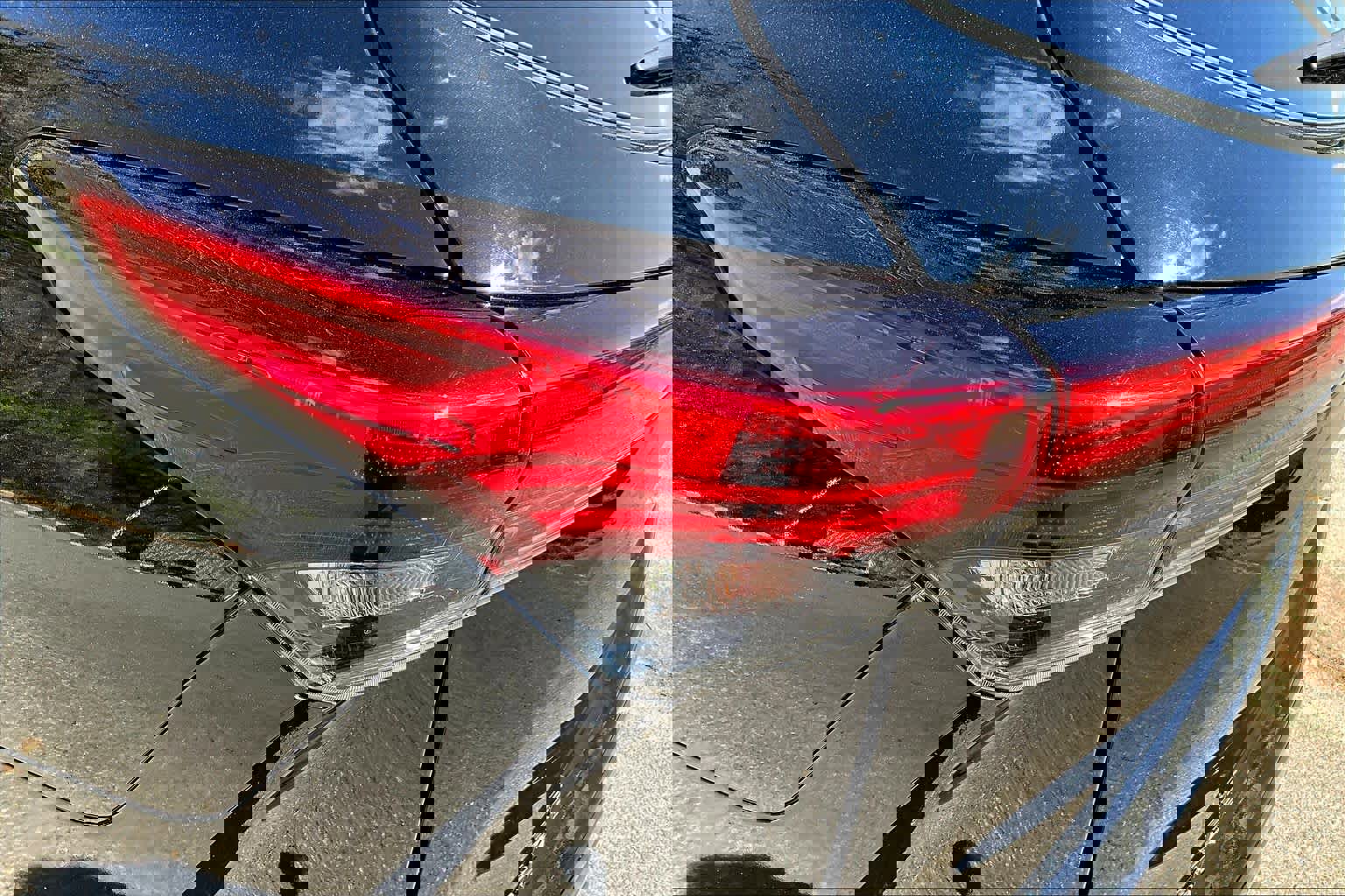 Used 2021 Toyota Highlander XLE image 29