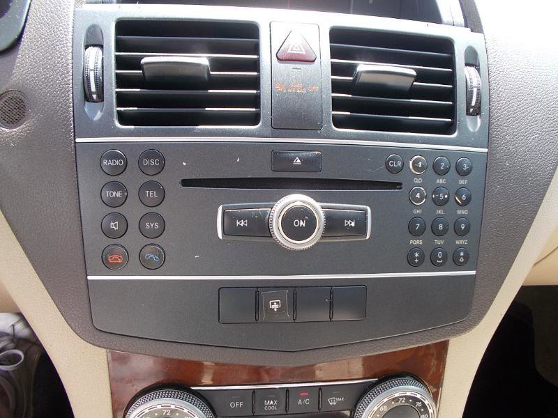 Used 2011 Mercedes-Benz C 300 Sedan image 18