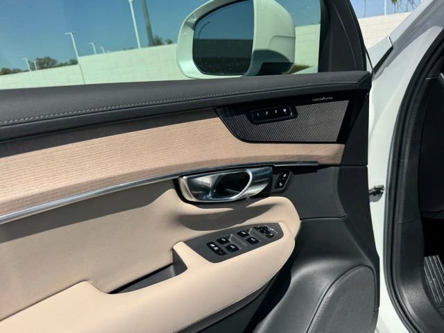 New 2026 Volvo XC90 T8 Plus image 11