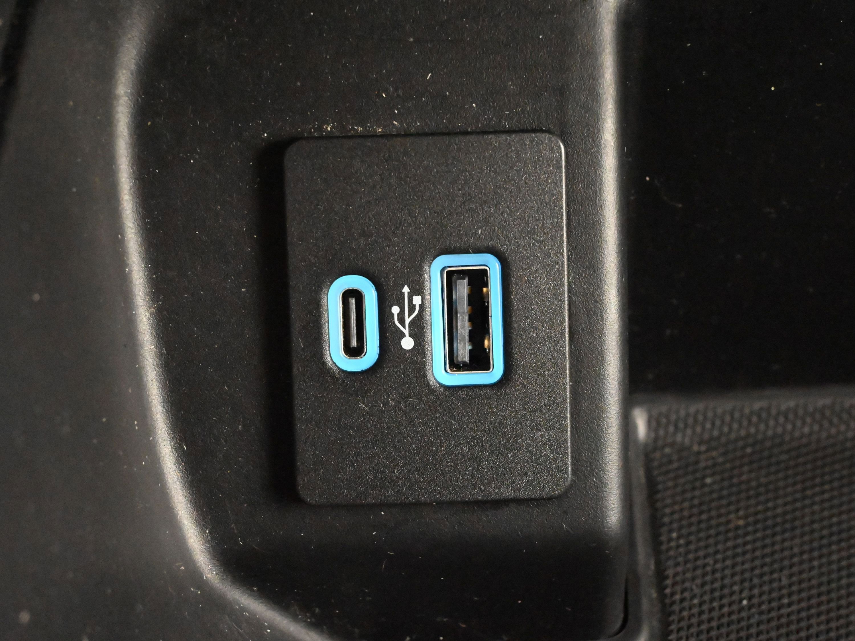 Used 2021 Ford F150 XLT w/ Equipment Group 302A High image 19