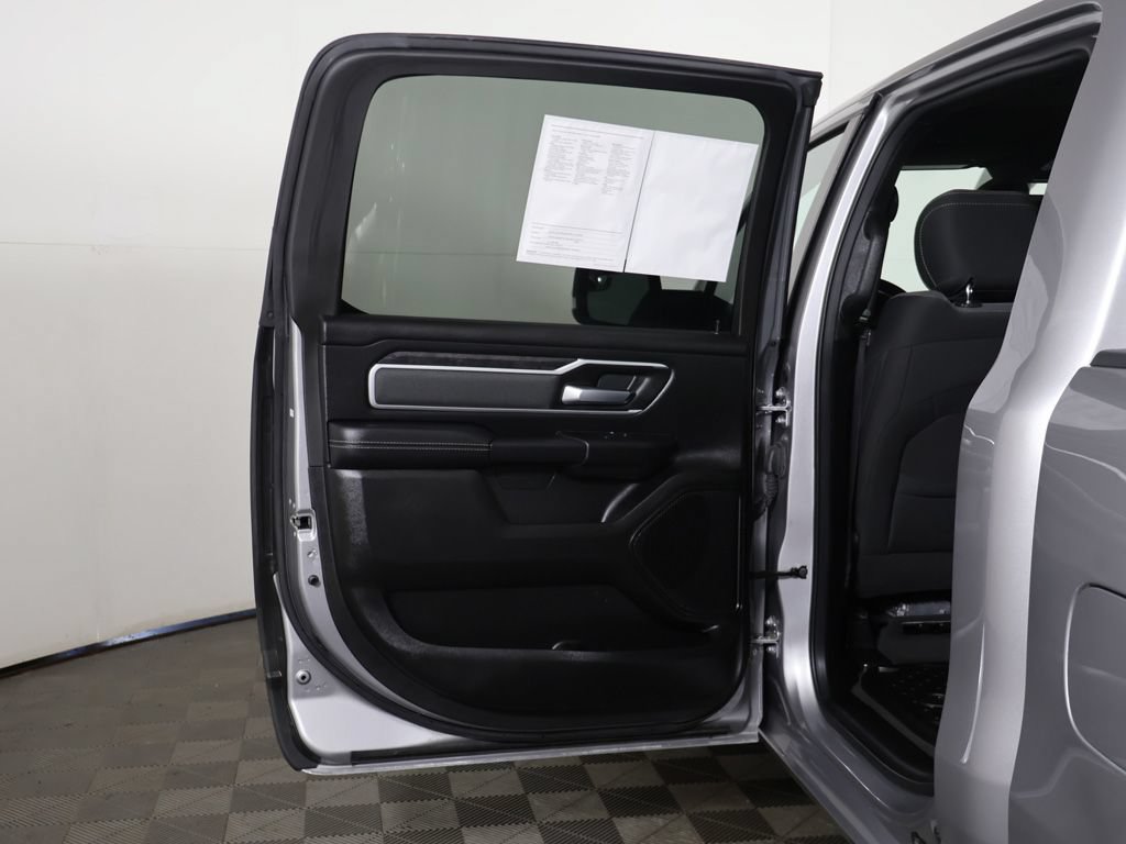 Used 2022 RAM 1500 Big Horn AWD/4WD image 18