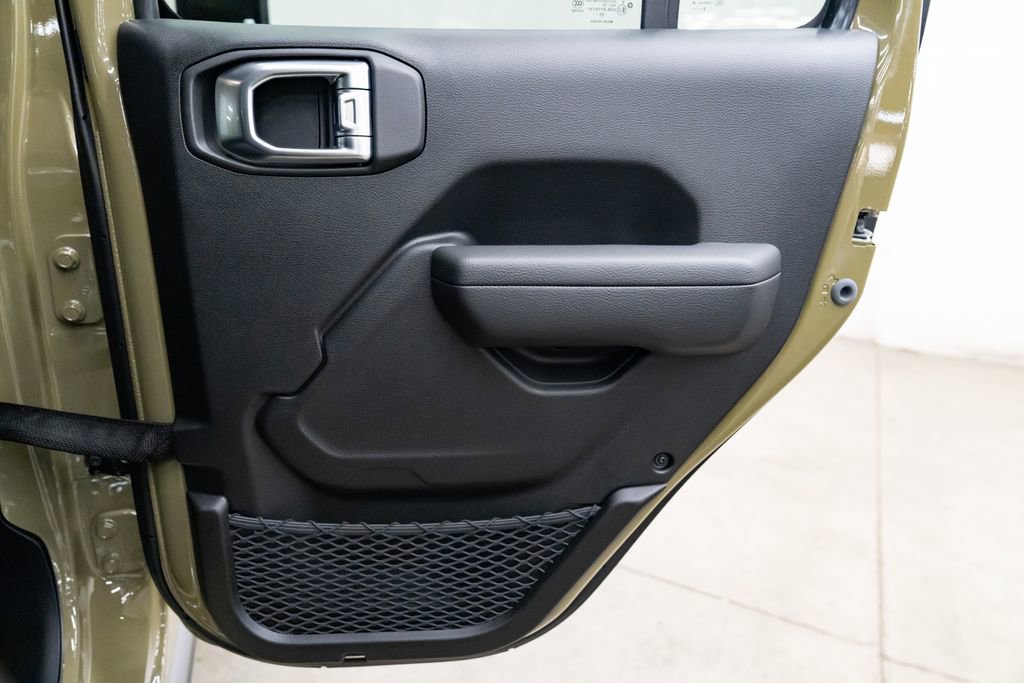 New 2026 Jeep Gladiator Mojave image 30