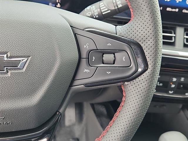 New 2025 Chevrolet Trax RS w/ Driver Confidence Package image 11
