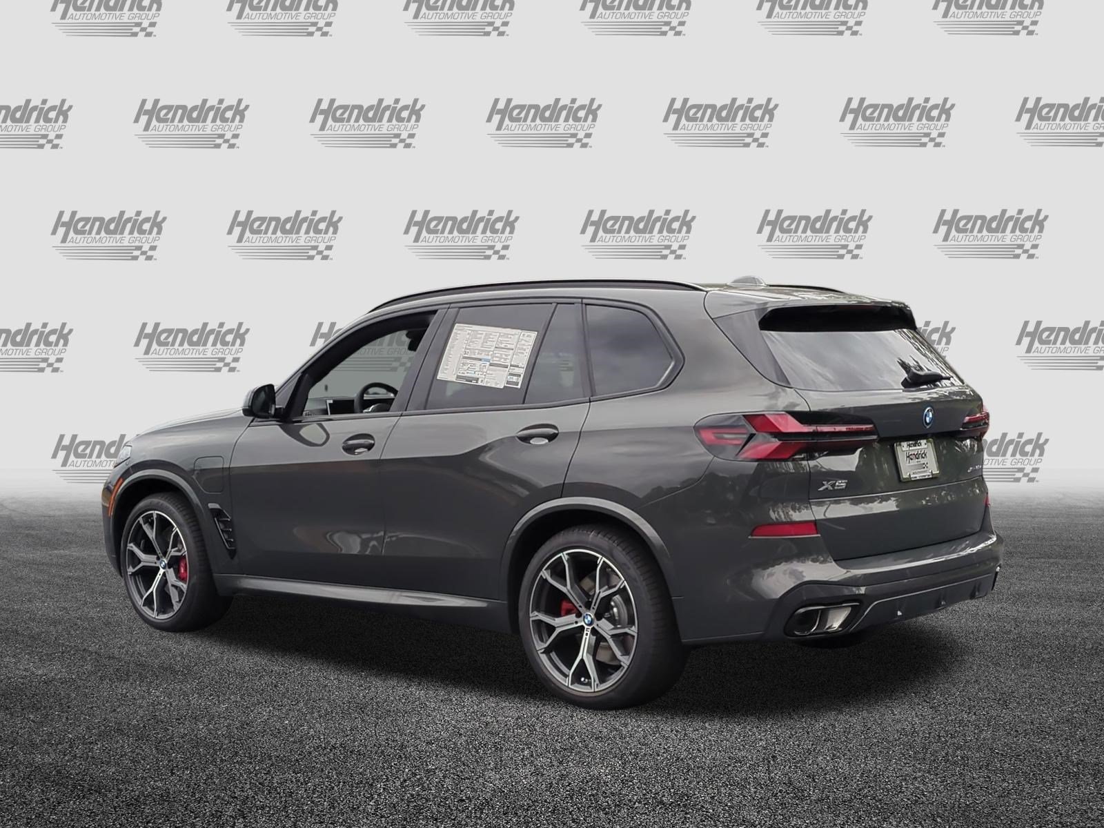 New 2026 BMW X5 xDrive50e w/ Executive Package AWD/4WD image 8