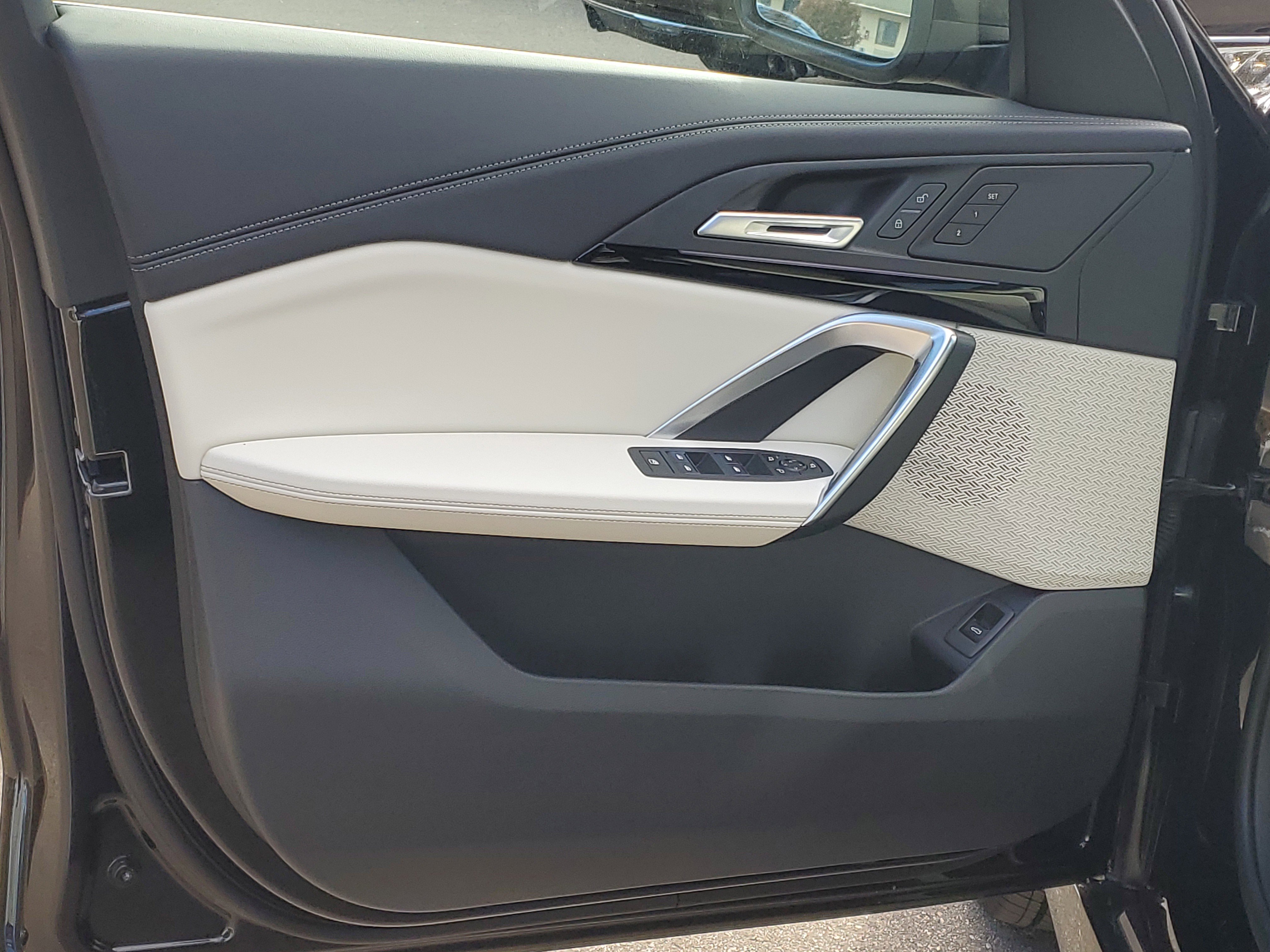 New 2026 BMW X1 xDrive28i w/ Technology Package image 5