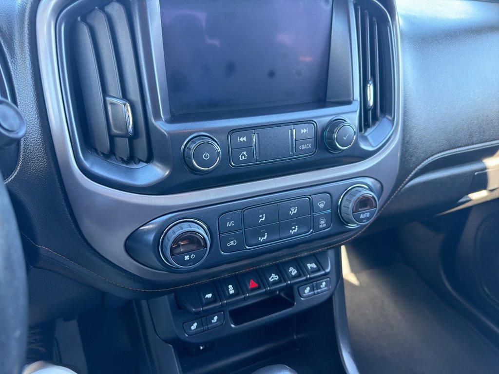 Used 2022 GMC Canyon AT4 w/ Trailering Package image 17