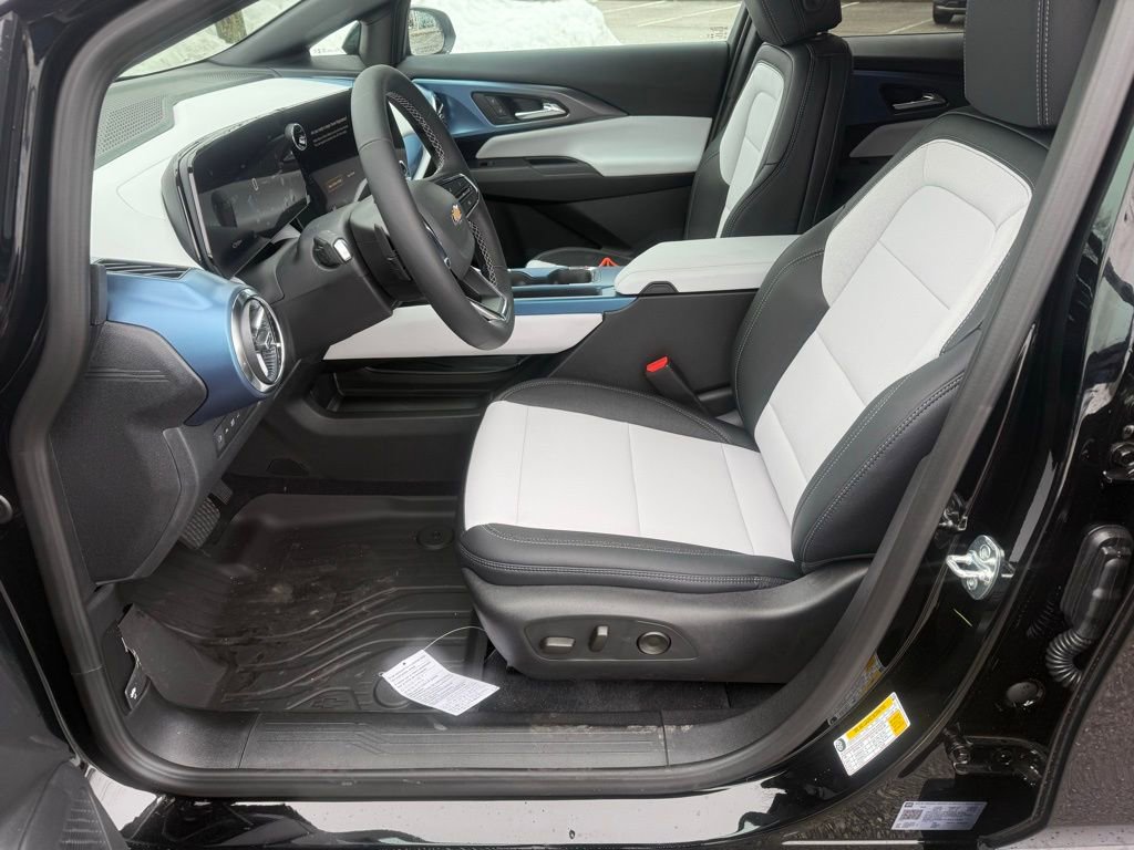 New 2026 Chevrolet Equinox EV LT FWD image 11
