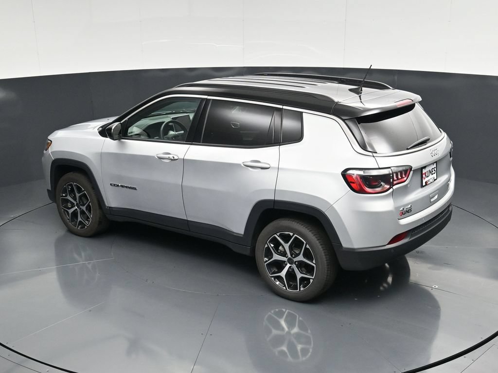 Used 2025 Jeep Compass Limited AWD/4WD image 50