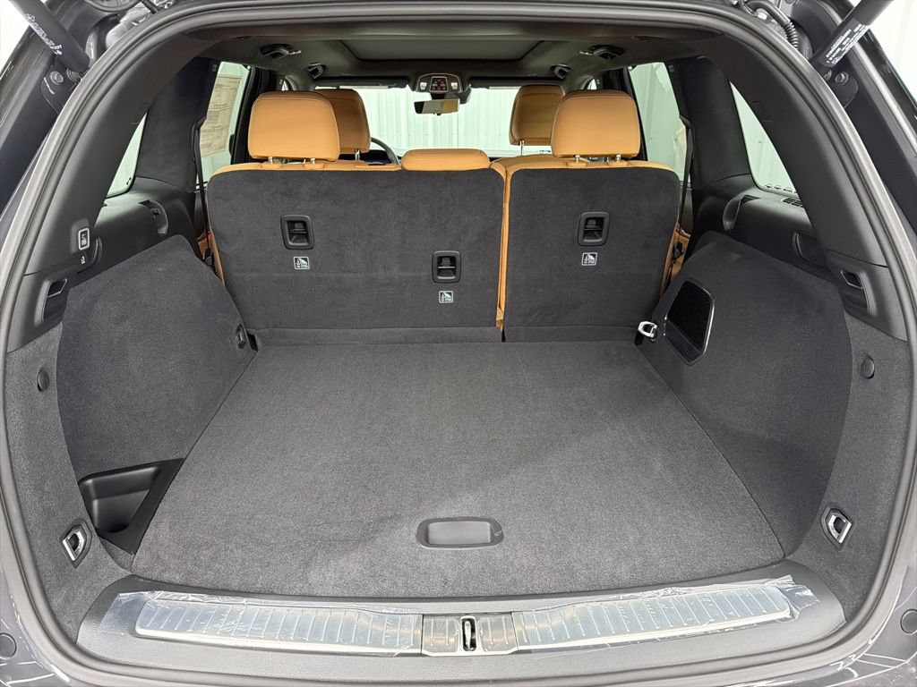 New 2026 Jeep Grand Cherokee Summit AWD/4WD image 7