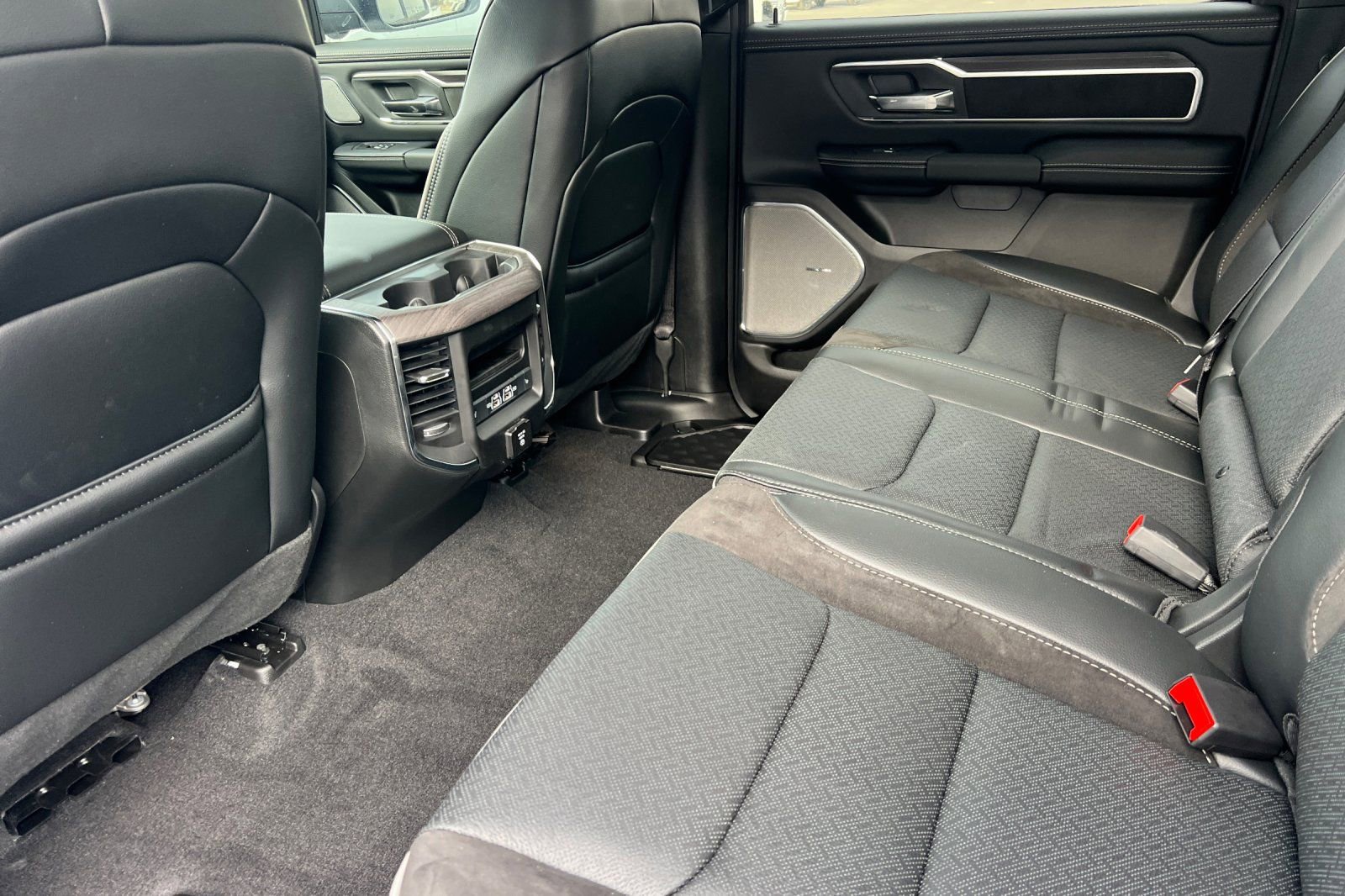 New 2026 RAM 1500 Laramie w/ Night Edition AWD/4WD image 8