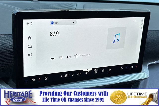 Used 2025 Ford Explorer ST-Line AWD/4WD image 19