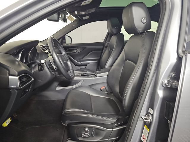Used 2020 Jaguar F-PACE Premium AWD/4WD image 7
