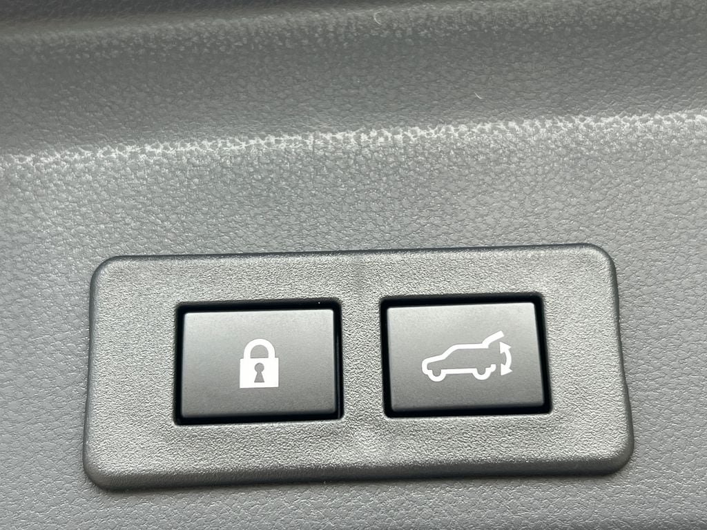 New 2026 Subaru Ascent Limited AWD/4WD image 42