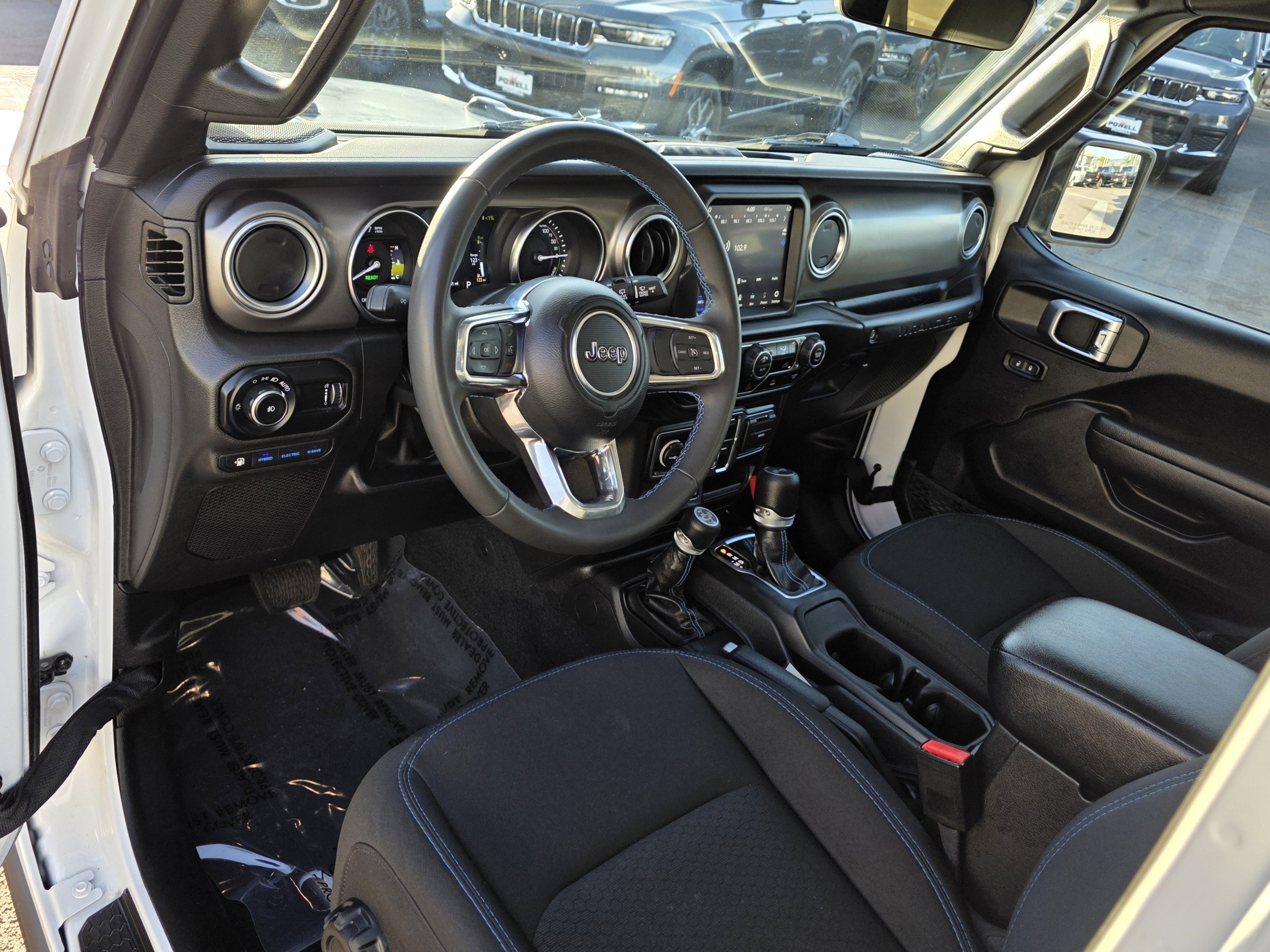 Certified 2023 Jeep Wrangler Unlimited Rubicon 4xe image 10