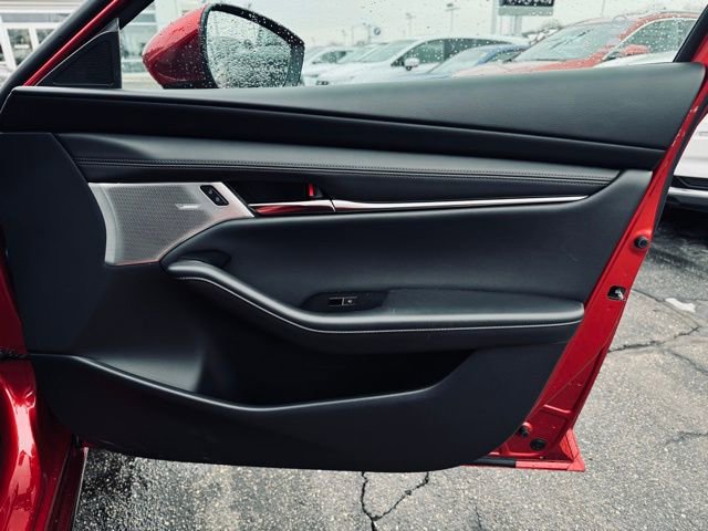 Used 2024 MAZDA MAZDA3 s image 14