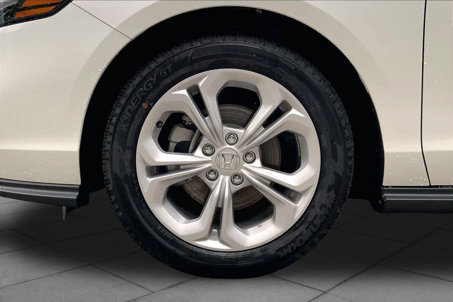 New 2026 Honda Accord LX image 17