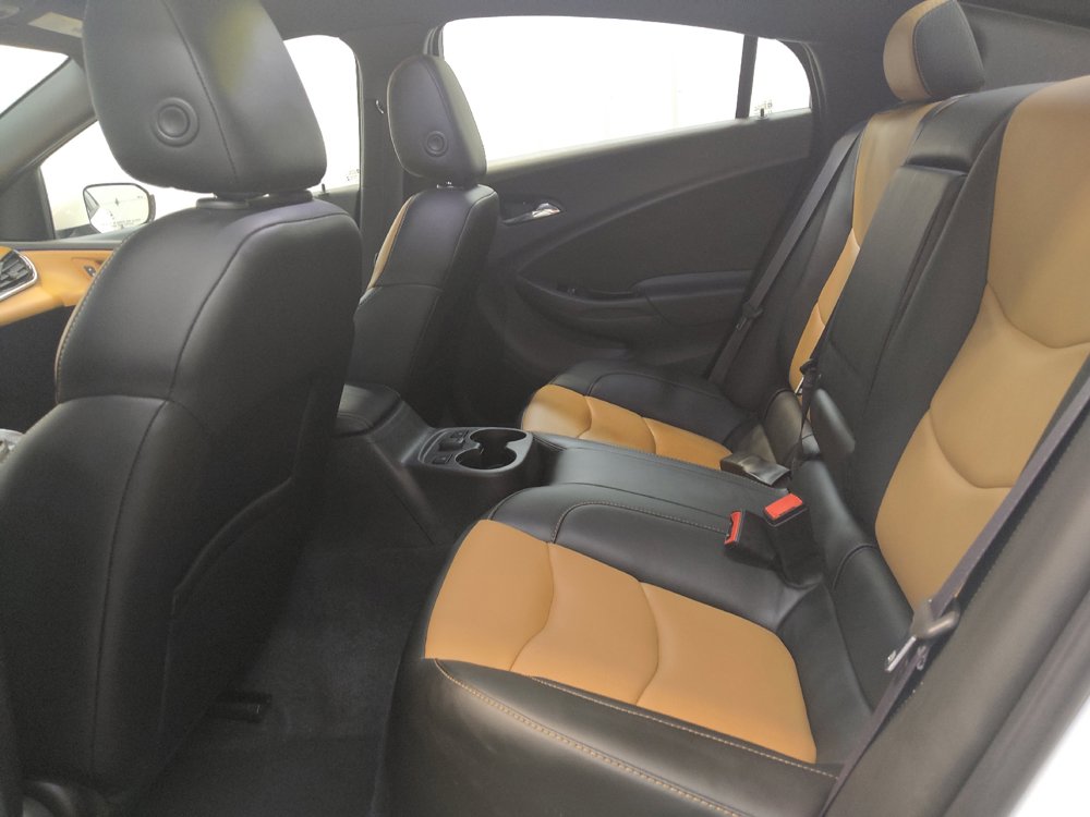 Used 2017 Chevrolet Volt Premier w/ Driver Confidence II Package FWD image 18