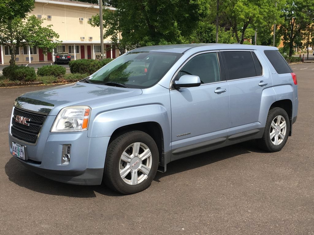 Used 2015 GMC Terrain SLE FWD image 1