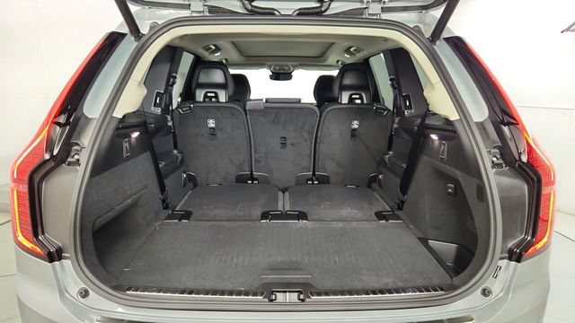 New 2026 Volvo XC90 B6 Plus w/ Protection Package Premier AWD/4WD image 41