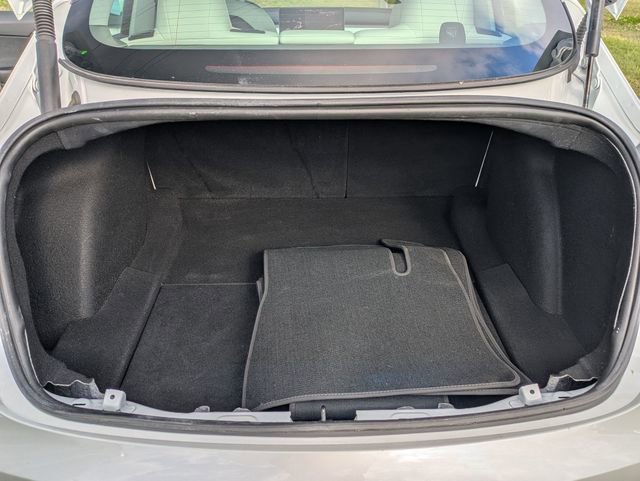 Used 2021 Tesla Model 3 Performance image 29