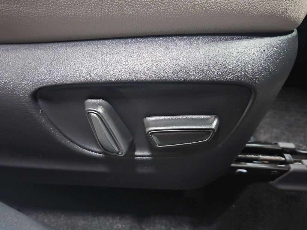 New 2026 Toyota Grand Highlander XLE FWD image 41