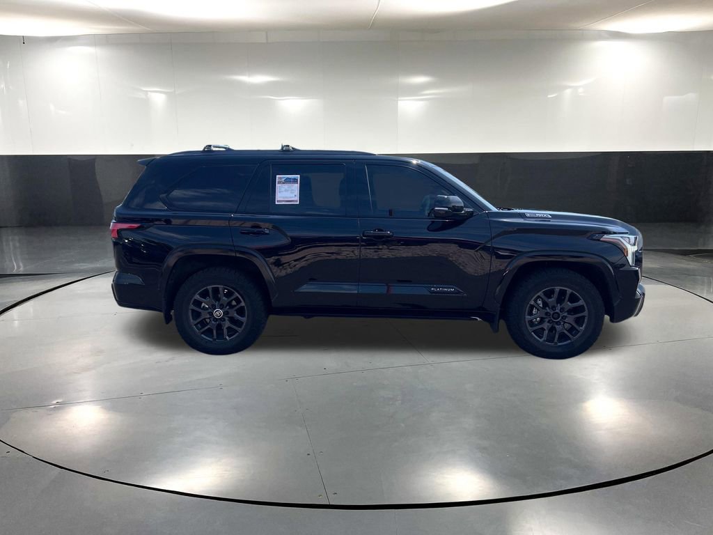 Used 2024 Toyota Sequoia Platinum AWD/4WD image 10